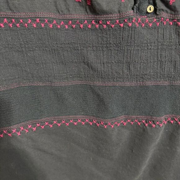 Free People Navy and Burgundy Embroidered Peasant Top size L Boho Casual - Picture 6 of 14